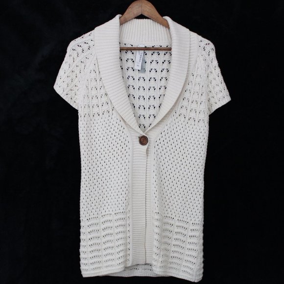 ⬇️$20 Fossil Cream Crochet  Lace Short Sleeve Cardigan - Picture 12 of 13